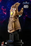 Avengers 4: Endgame - Infinity Gauntlet 1:4 Scale Replica - Replica & Dolls