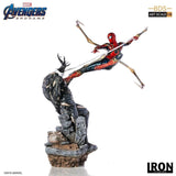 Avengers 4: Endgame - Iron Spider vs Outrider 1:10 Scale Statue - Premium Statue