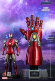 Avengers 4: Endgame - Nano Gauntlet Life-Size Replica - Replica & Dolls