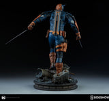 Batman - Deathstroke Premium Format Statue - Premium Format Statue