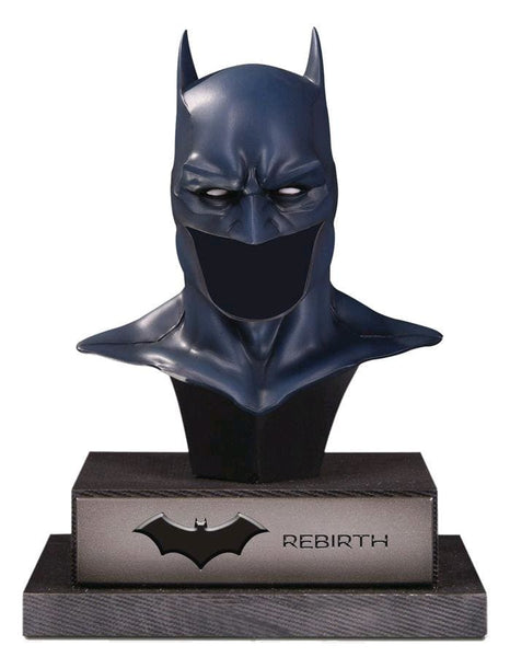Batman - Rebirth Gallery Cowl Replica - Premium Statue