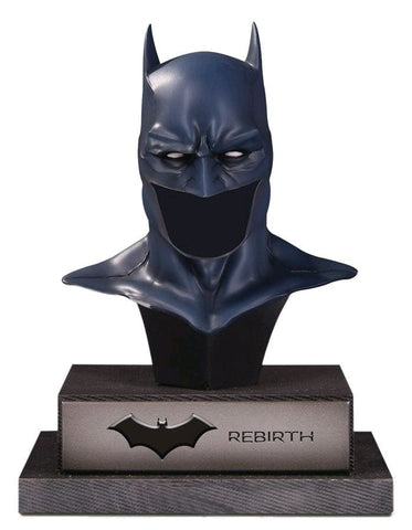 Batman - Rebirth Gallery Cowl Replica - Premium Statue