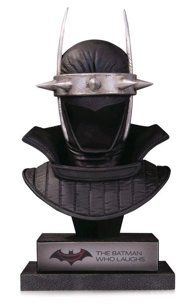 Batman - The Batman Who Laughs Cowl - Premium Statue