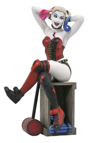 DC Gallery - Suicide Squad Harley Quinn PVC Diorama - Vinyl Statue