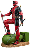 Deadpool - Deadpool On Atom Bomb 1:6 Scale - Premium Statue