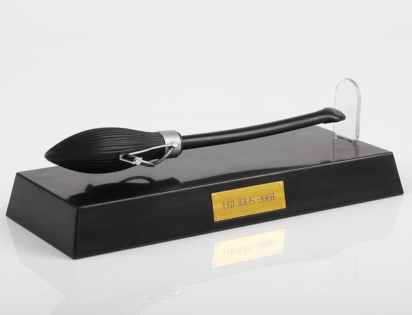Harry Potter - Nimbus 2001 Levitating Broomstick Pen - Stationery