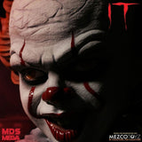 It (2017) - Pennywise 15 Talking Figure - Replica & Dolls