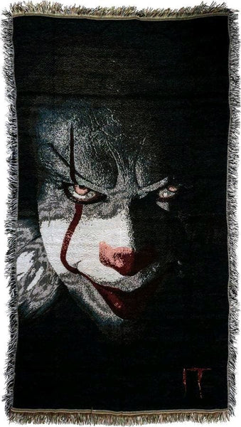 It (2017) - Pennywise Face Throw Rug (92 X 147Cm) - Homewares