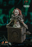 It: Chapter 2 - Pennywise with Balloon 1/6 Scale Premium Action Figure - Premium Action Figure