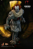 It: Chapter 2 - Pennywise with Balloon 1/6 Scale Premium Action Figure - Premium Action Figure