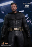 Justice League Movie - Batman Deluxe 12 1:6 Scale Action Figure - Premium Action Figure
