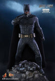 Justice League Movie - Batman Deluxe 12 1:6 Scale Action Figure - Premium Action Figure