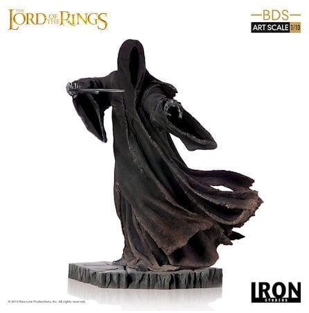 Lord of the Rings - Nazgul Attacking 1:10 Scale Statue - Premium Statue