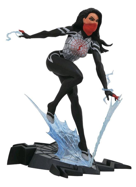 Spider-Man - Silk PVC Diorama - Vinyl Statue