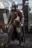 Star Wars: The Mandalorian - The Mandalorian 1/6th Scale Premium Action Figure - Premium Action Figure