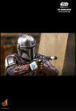 Star Wars: The Mandalorian - The Mandalorian 1/6th Scale Premium Action Figure - Premium Action Figure